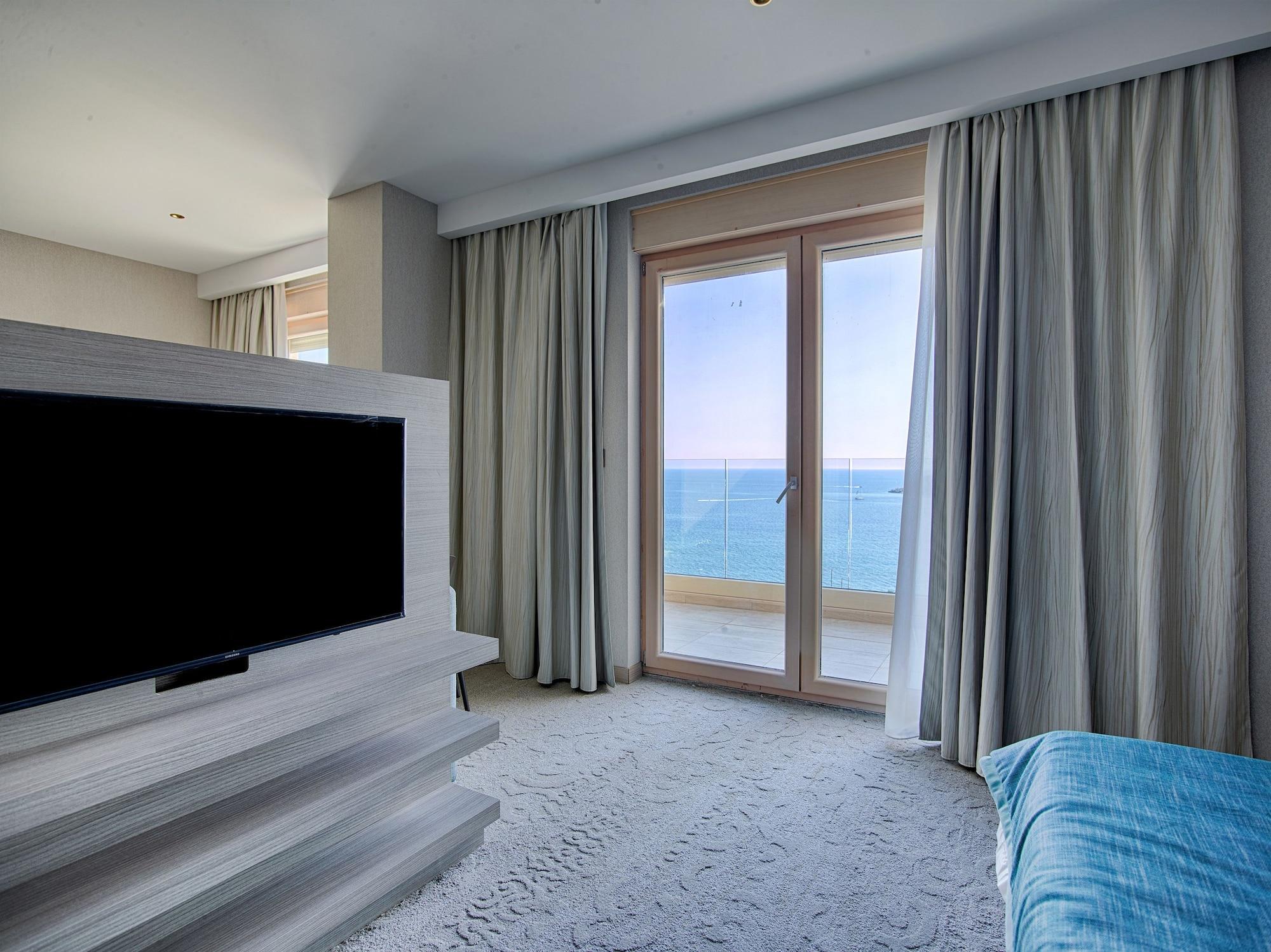Hotel Ami Budva Petrovac Kültér fotó