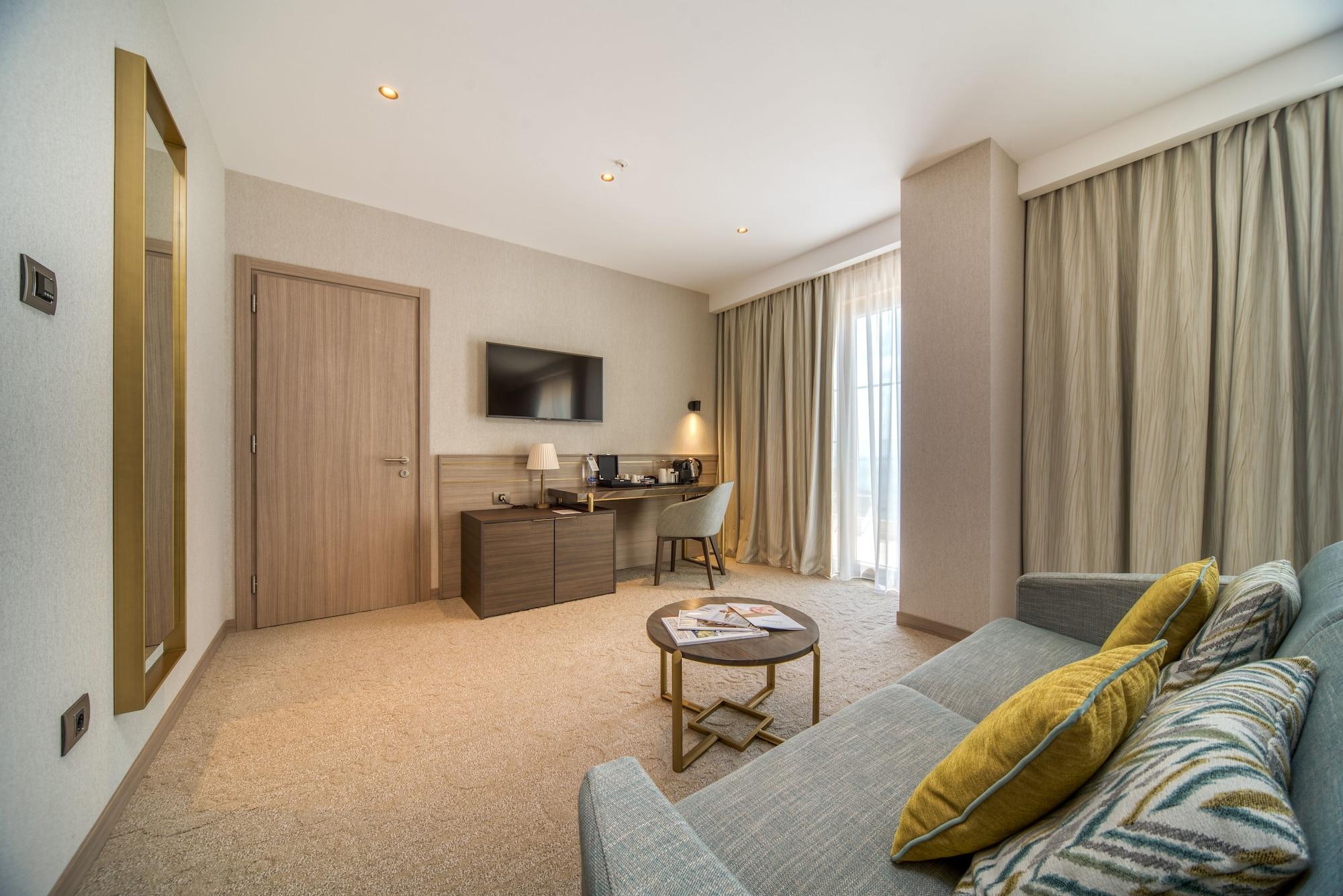Hotel Ami Budva Petrovac Kültér fotó