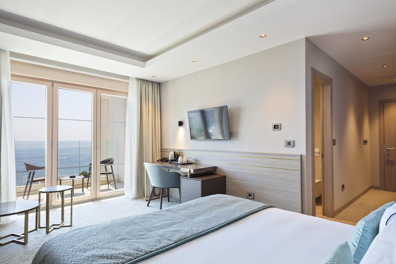 Hotel Ami Budva Petrovac Kültér fotó
